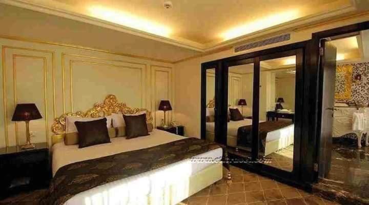 Five Star Nile Cruise From Aswan To Luxor Hotell Exteriör bild