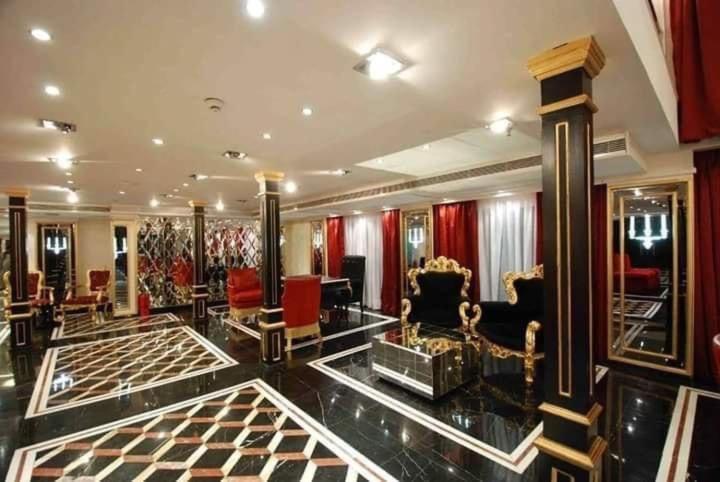 Five Star Nile Cruise From Aswan To Luxor Hotell Exteriör bild