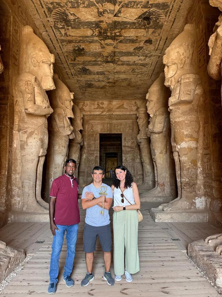 Five Star Nile Cruise From Aswan To Luxor Hotell Exteriör bild