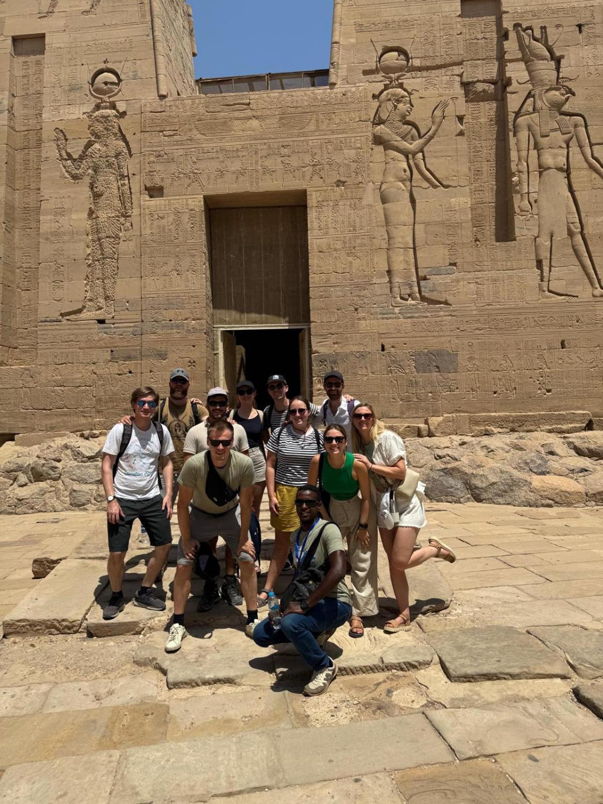 Five Star Nile Cruise From Aswan To Luxor Hotell Exteriör bild
